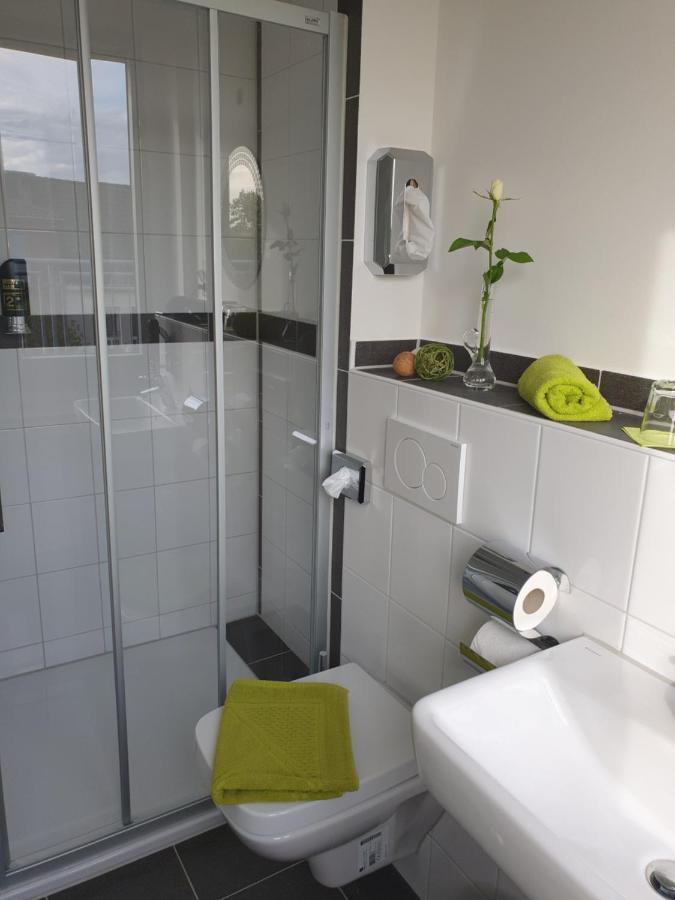 Studiotel Top Loft Dusseldorf Bagian luar foto