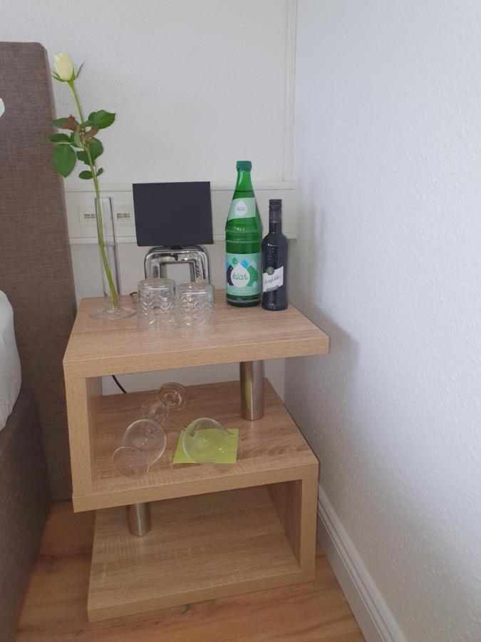 Studiotel Top Loft Dusseldorf Bagian luar foto